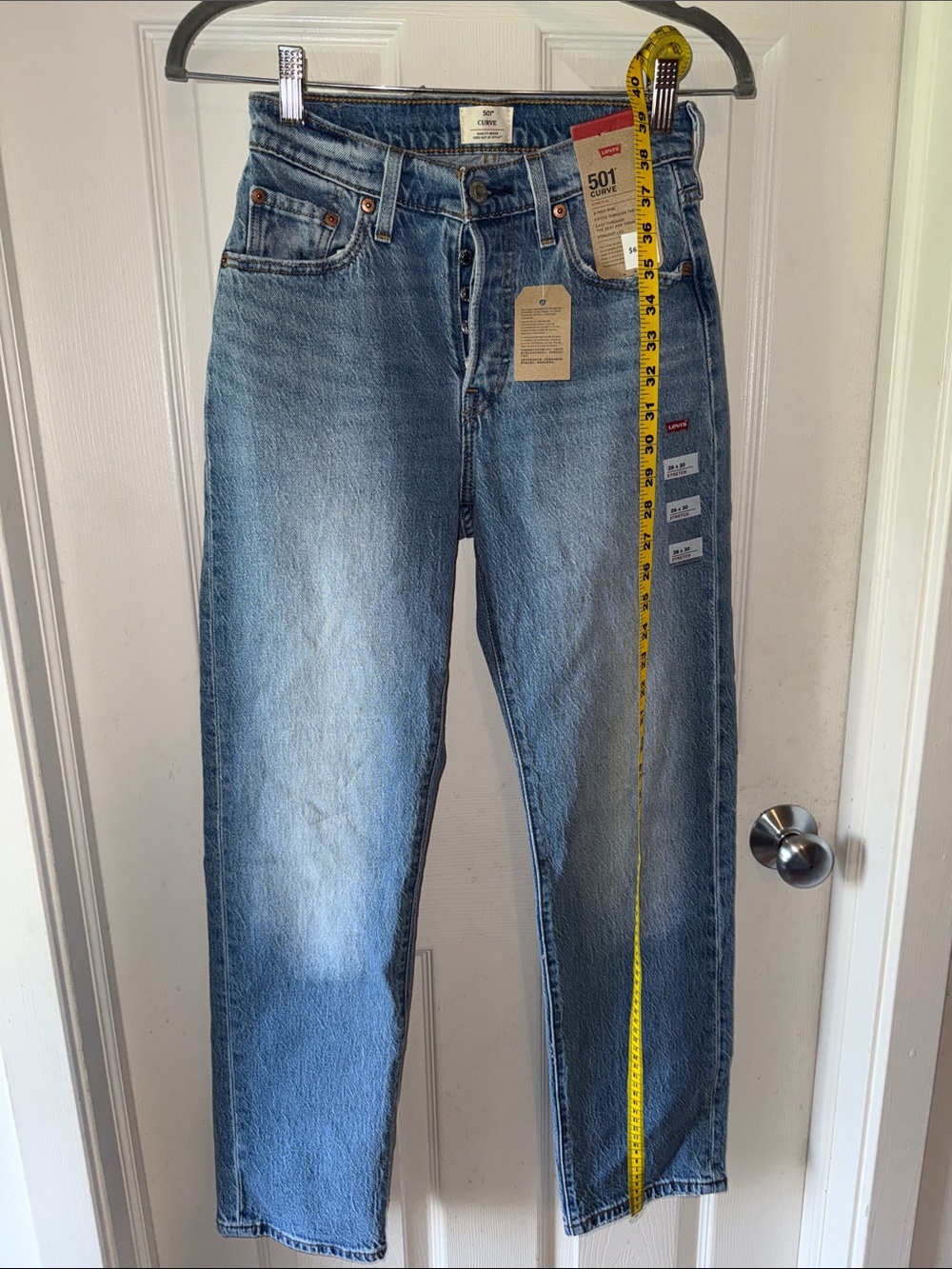 Levi Jeans 26X30 NWT